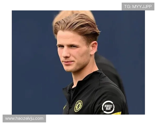 马竞官宣雷尼尔多离队:31 岁后卫合同到期加盟桑德兰(1)